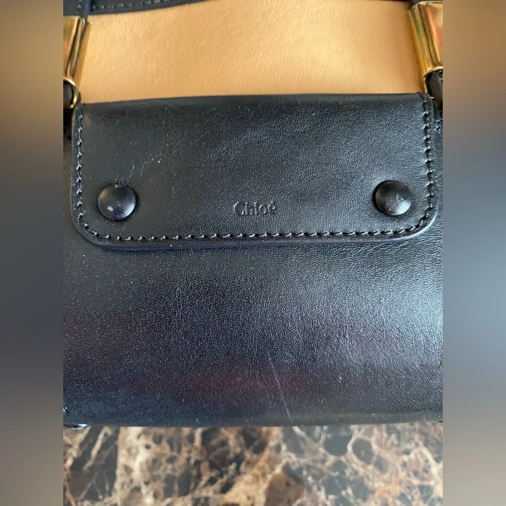 Chloe - EUC Little Alice 2-way handbag in black and tan color scheme, 2 tone - Picture 5 of 13